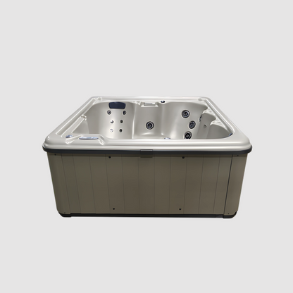Cyanna Valley Spas Supreme (240V)